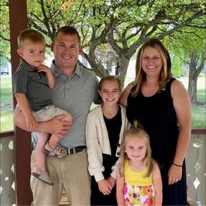 Meet your Posher, Meagan